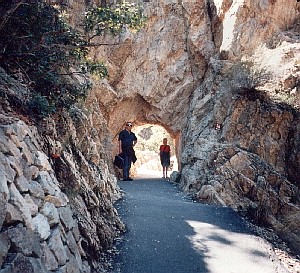 Benjamin & Amanda on the trail to the cave