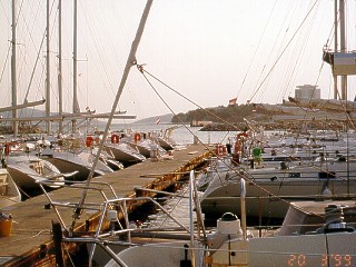 ijadr01.jpg (34047 bytes)
