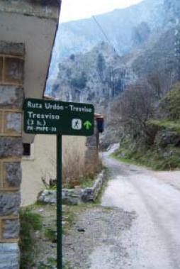 Cartel de Inicio de la Ruta Urdon Tresviso