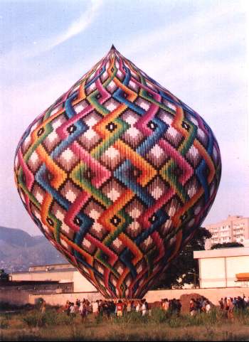 20dseda.jpg (30903 bytes)