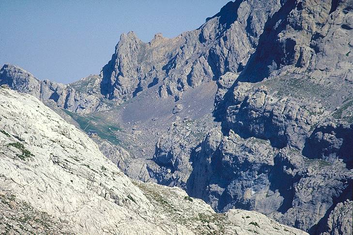 Refugio de Collado Jermoso