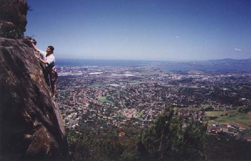 Travail, Mt Keira South Face
