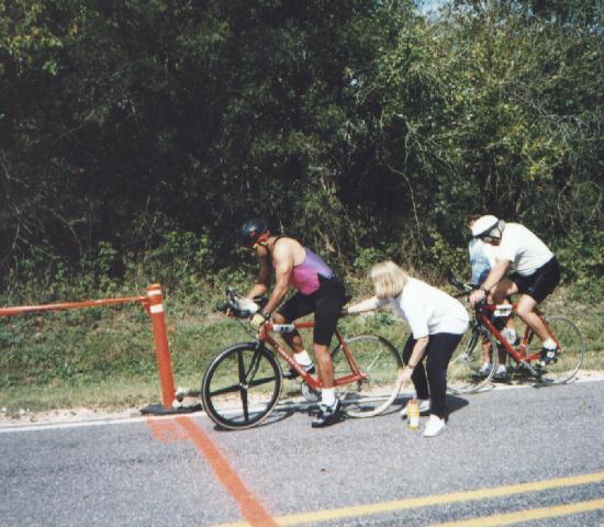 98tri8.JPG