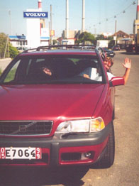 newvolvo.jpg (22286 bytes)