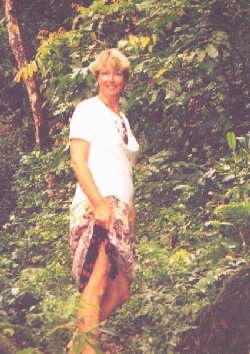 jungle.jpg (33416 bytes)