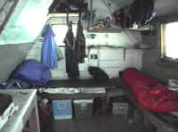 cabin1.jpg (32402 bytes)