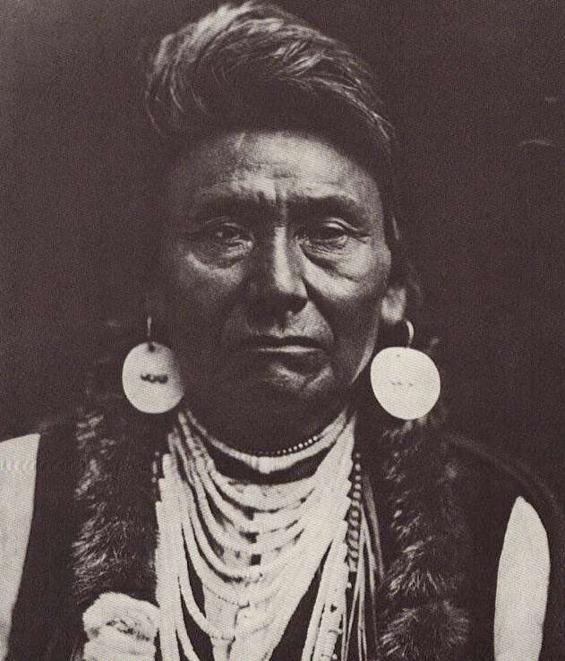 Jefe_Joseph_-_Nez_Perce.jpg (59422 bytes)