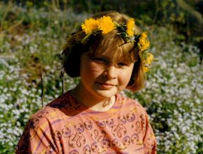 sarah.jpg (19652 bytes)