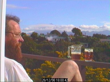 beer1.jpg (27365 bytes)