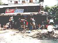stop at a teahouse for refreshments