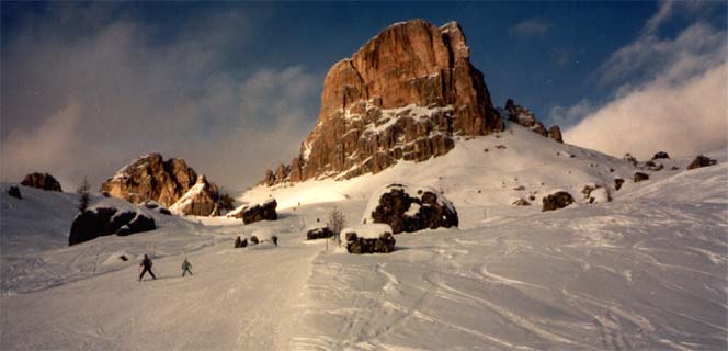 Averau visto scendendo al Giau