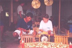 nngamusc.jpg (12952 bytes)