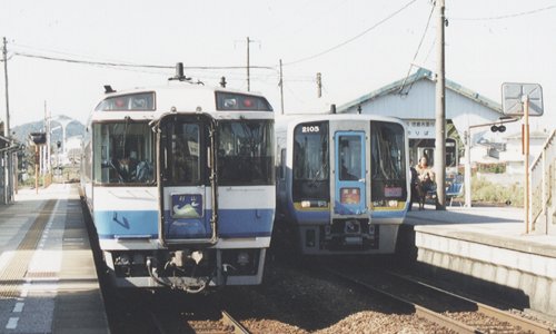 JRS185+2000 Photo by Yosh camera:MINORUTA a303@ɂƃLn32EEE