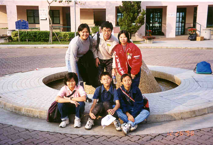 Youth.jpg (40984 bytes)