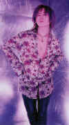 sugizo8.jpg (37998 個位元組)