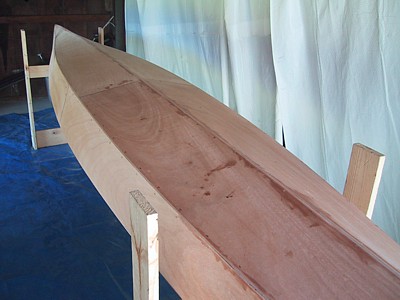 the smooth hull is ready for the fiberglass and epoxy seal