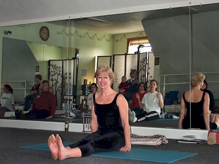 Debbie demonstrates ZarnaYoga