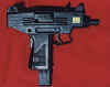 uzipistol.jpg (30454 bytes)