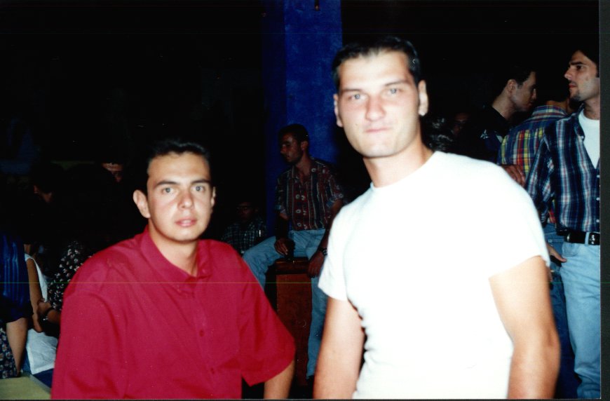 dimitris10.jpg (58693 bytes)
