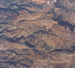 A highly dissected plateau, average elev. 500-600M, max.1000M
