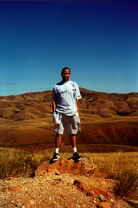 2AV.jpg