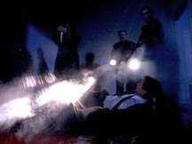 Shower scene - Die Hand Die Verletzt