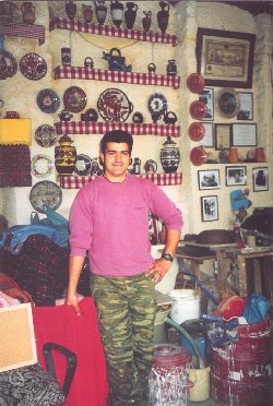 potryman.jpg (34316 bytes)