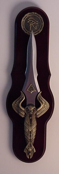 Knife1.jpg (75991 bytes)