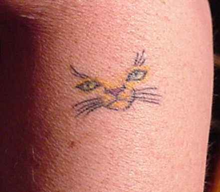 sheritattoo4.JPG (40960 bytes)