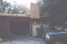 garage3.jpg (3994 bytes)