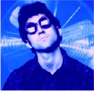 You don't know me, but I'm so famous I have to wear shades!!