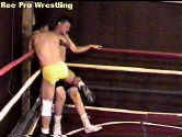 Jason traps El  Len in the corner
