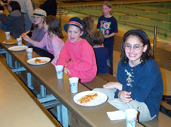 Novice A girls: If you serve pizza after practice, we will come to each practice! - 4/28/2000