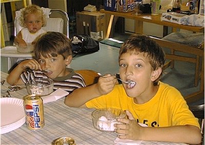 Ice cream with cousins
