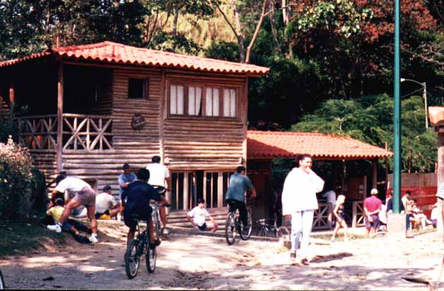 Casa del Guardaparques - Cota Mil